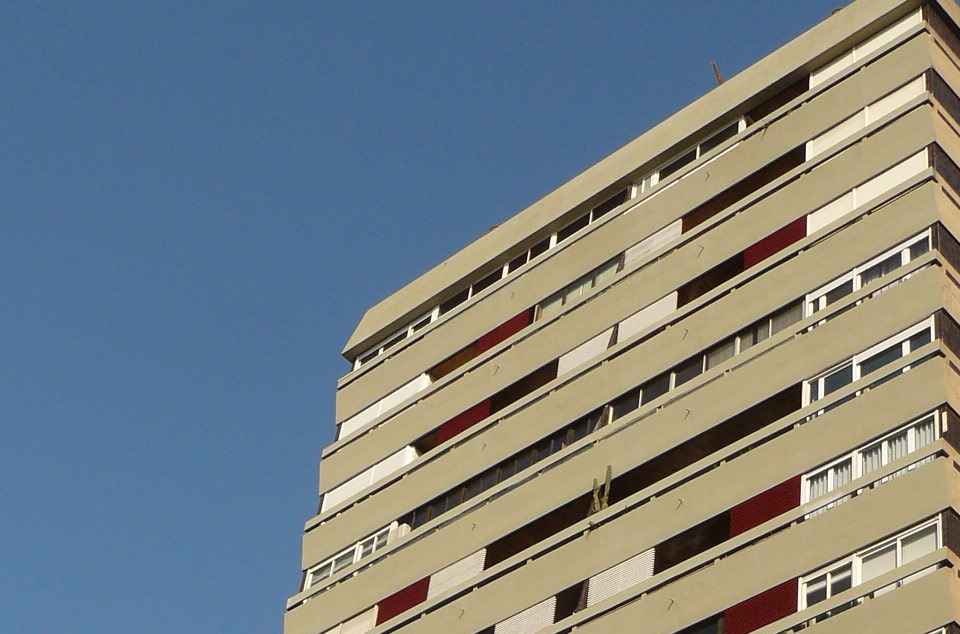 Rehabilitación de fachadas en calle Felipe de Paz (Barcelona)